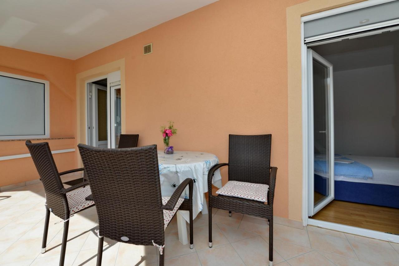 Apartment Nada Vir Kültér fotó